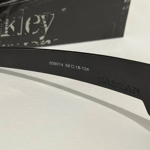 Oakley GASCAN Black Matte Frame OO9014 Chrome Iridium Lenses - Picture 7 of 7